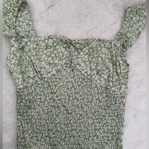 Petite Studio Green Floral Smocked Blouse